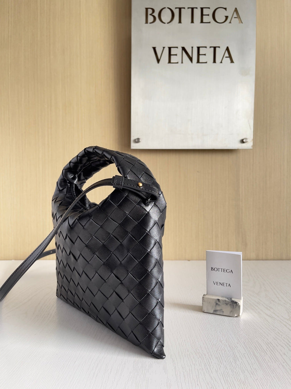 Bottega Veneta Mini Hop 777586 Calfskin Black