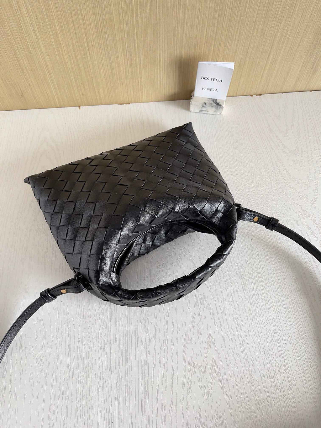Bottega Veneta Mini Hop 777586 Calfskin Black