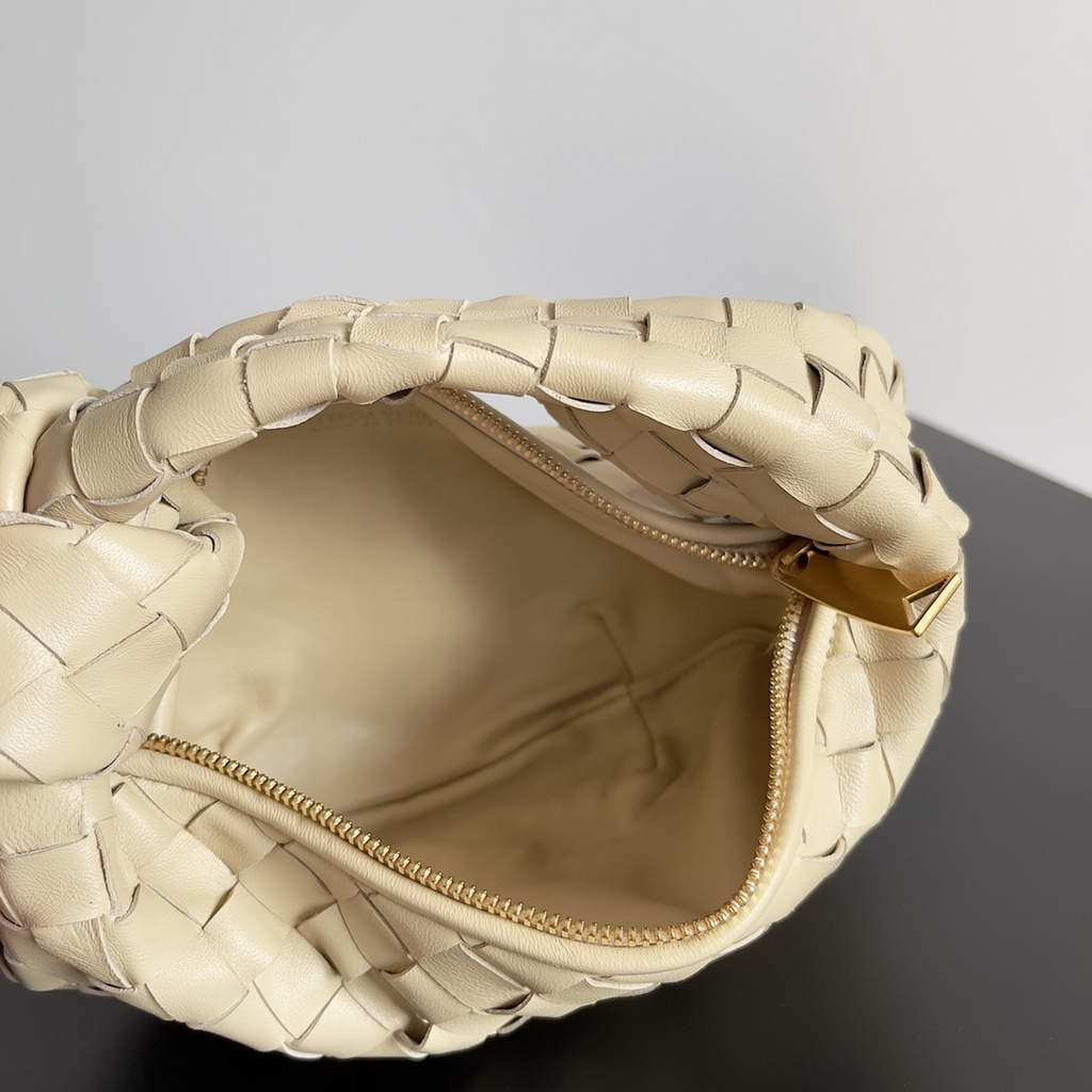 Bottega Veneta Mini Jodie top handle bag 651876 Lamb skin Beige