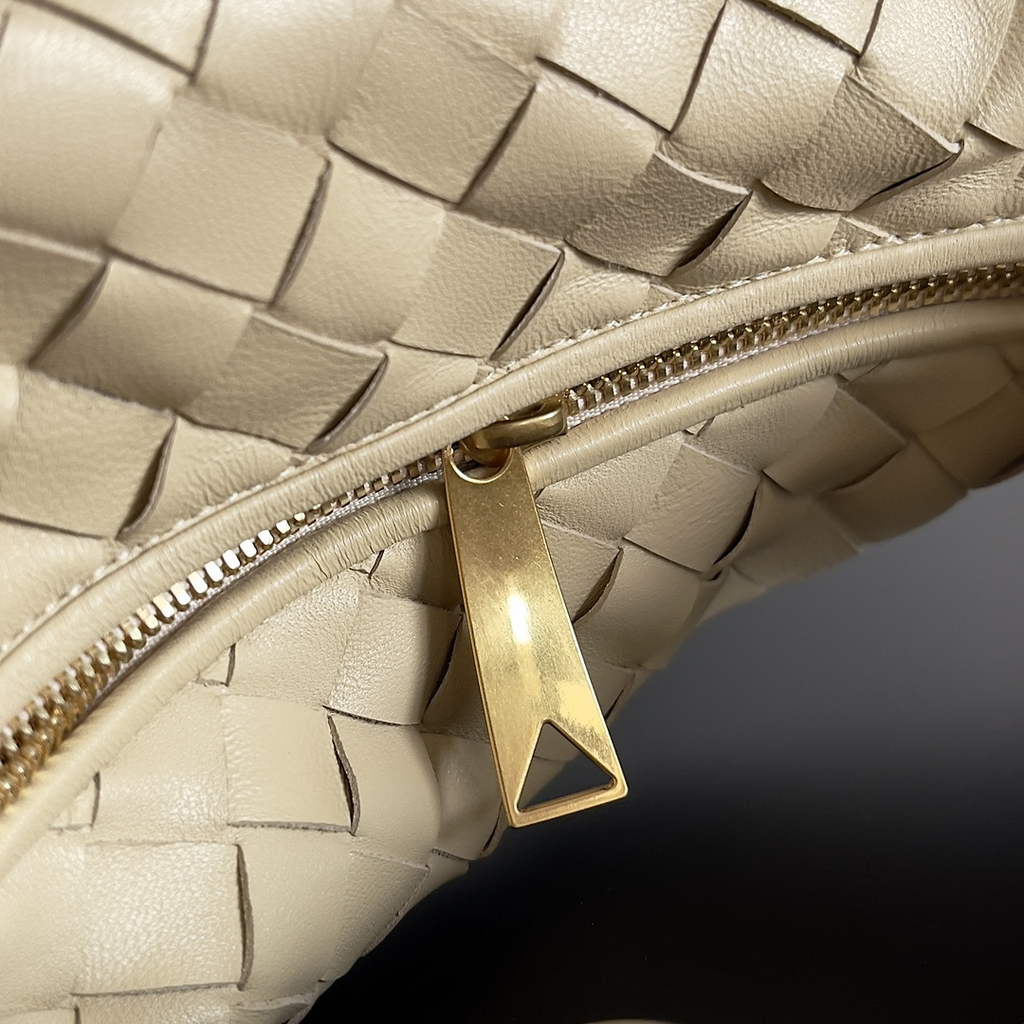 Bottega Veneta Mini Jodie top handle bag 651876 Lamb skin Beige