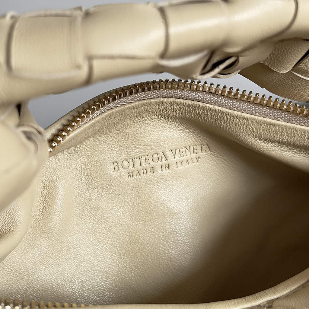 Bottega Veneta Mini Jodie top handle bag 651876 Lamb skin Beige