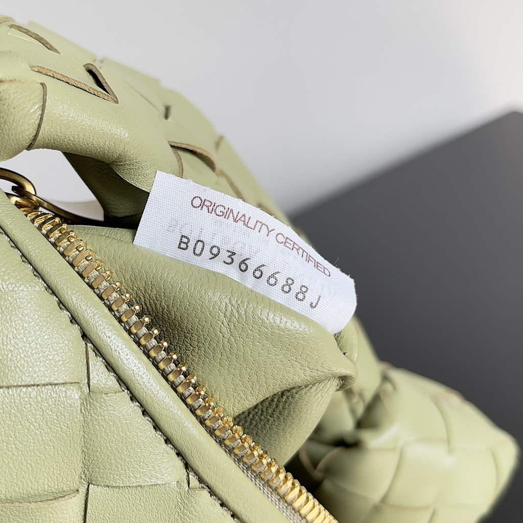 Bottega Veneta Mini Jodie top handle bag 651876 Lamb skin light green