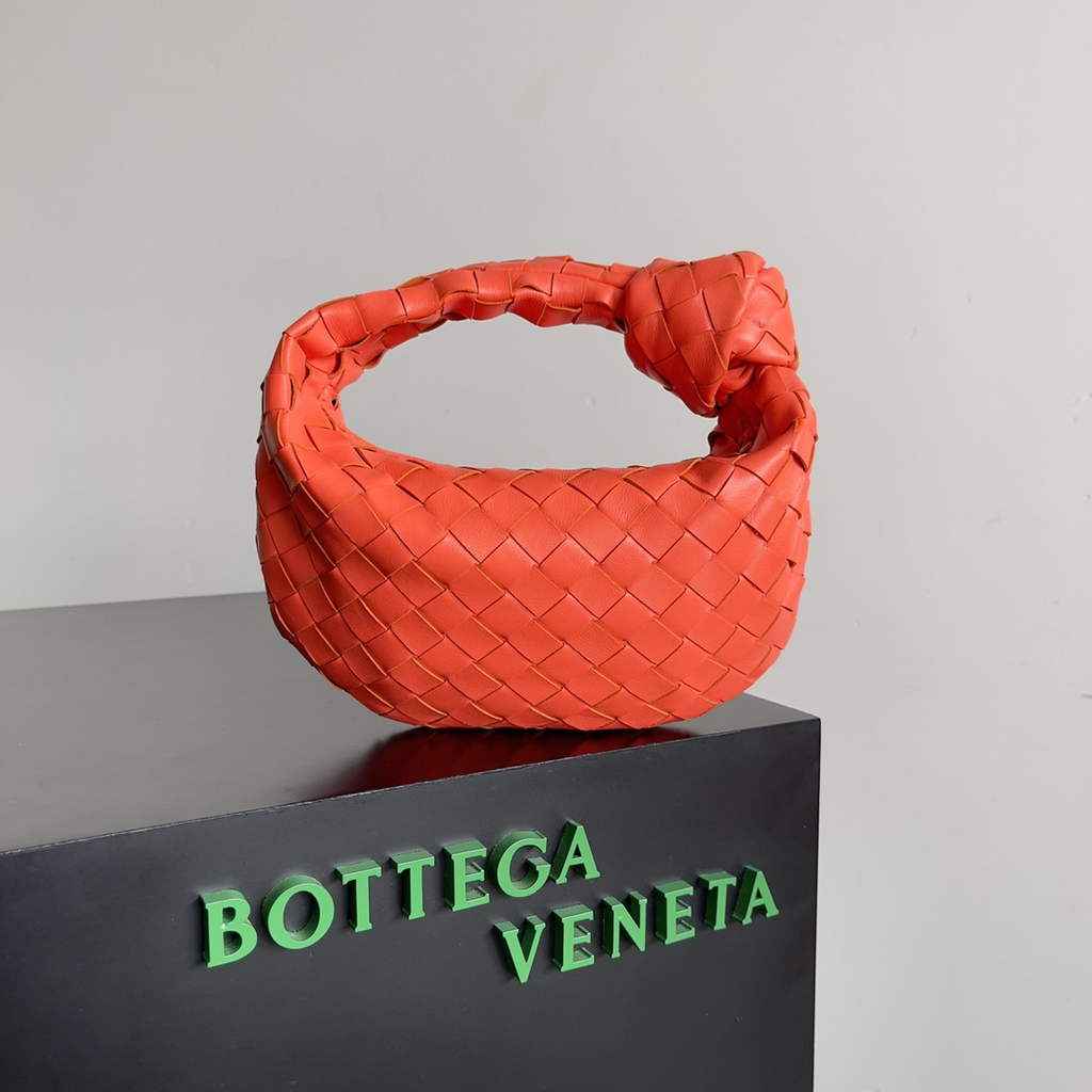 Bottega Veneta Mini Jodie top handle bag 651876 Lambskin Red