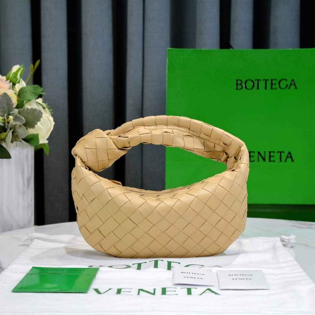 Bottega Veneta Mini Jodie top handle bag 651876 Lambskin Dark Beige