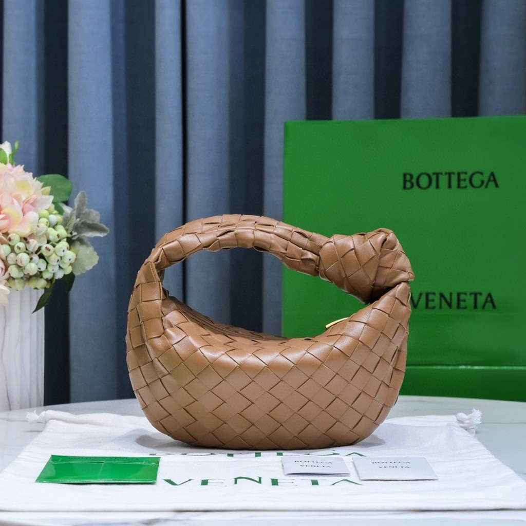 Bottega Veneta Mini Jodie top handle bag 651876 Brown Lambskin