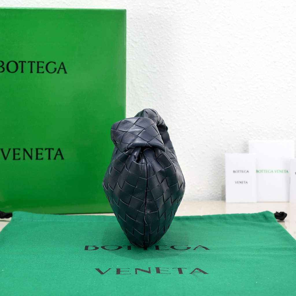 Bottega Veneta Mini Jodie top handle bag 651876 navy blue Lambskin