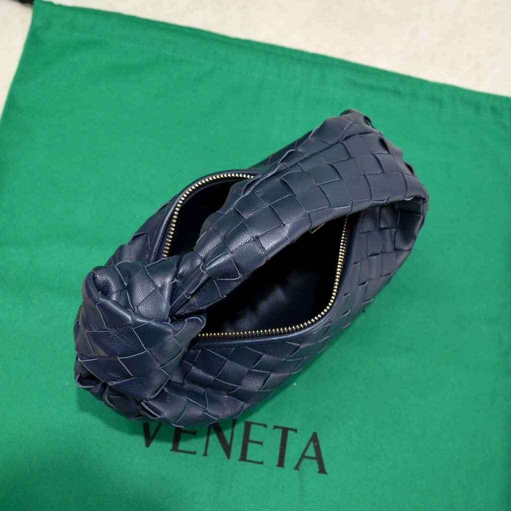 Bottega Veneta Mini Jodie top handle bag 651876 navy blue Lambskin