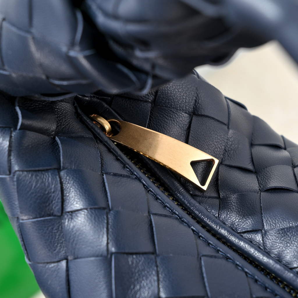 Bottega Veneta Mini Jodie top handle bag 651876 navy blue Lambskin
