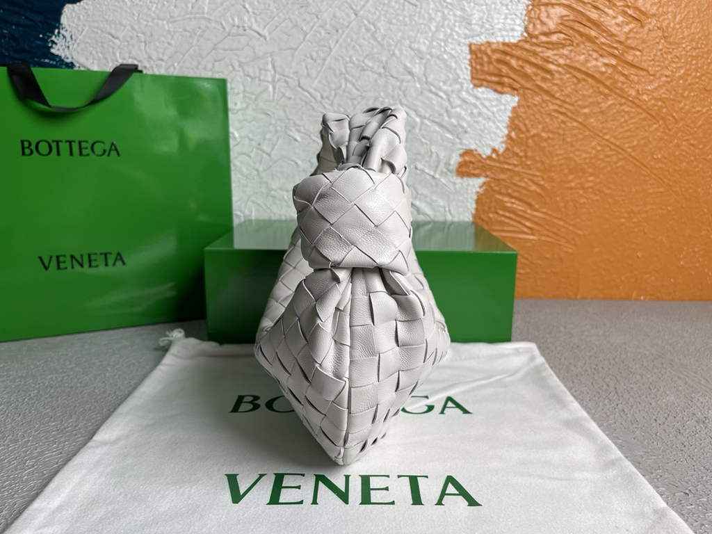Bottega Veneta Mini Jodie top handle bag 651876 Lamb skin White