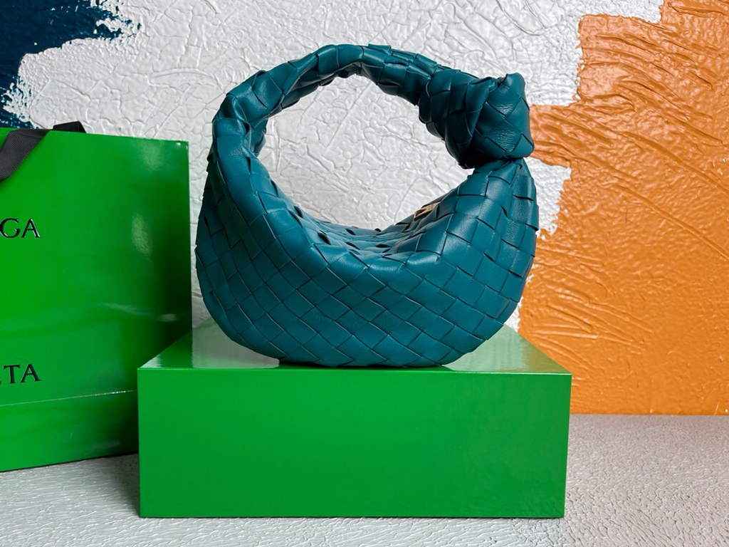 Bottega Veneta Mini Jodie top handle bag 651876 Lamb skin Blue