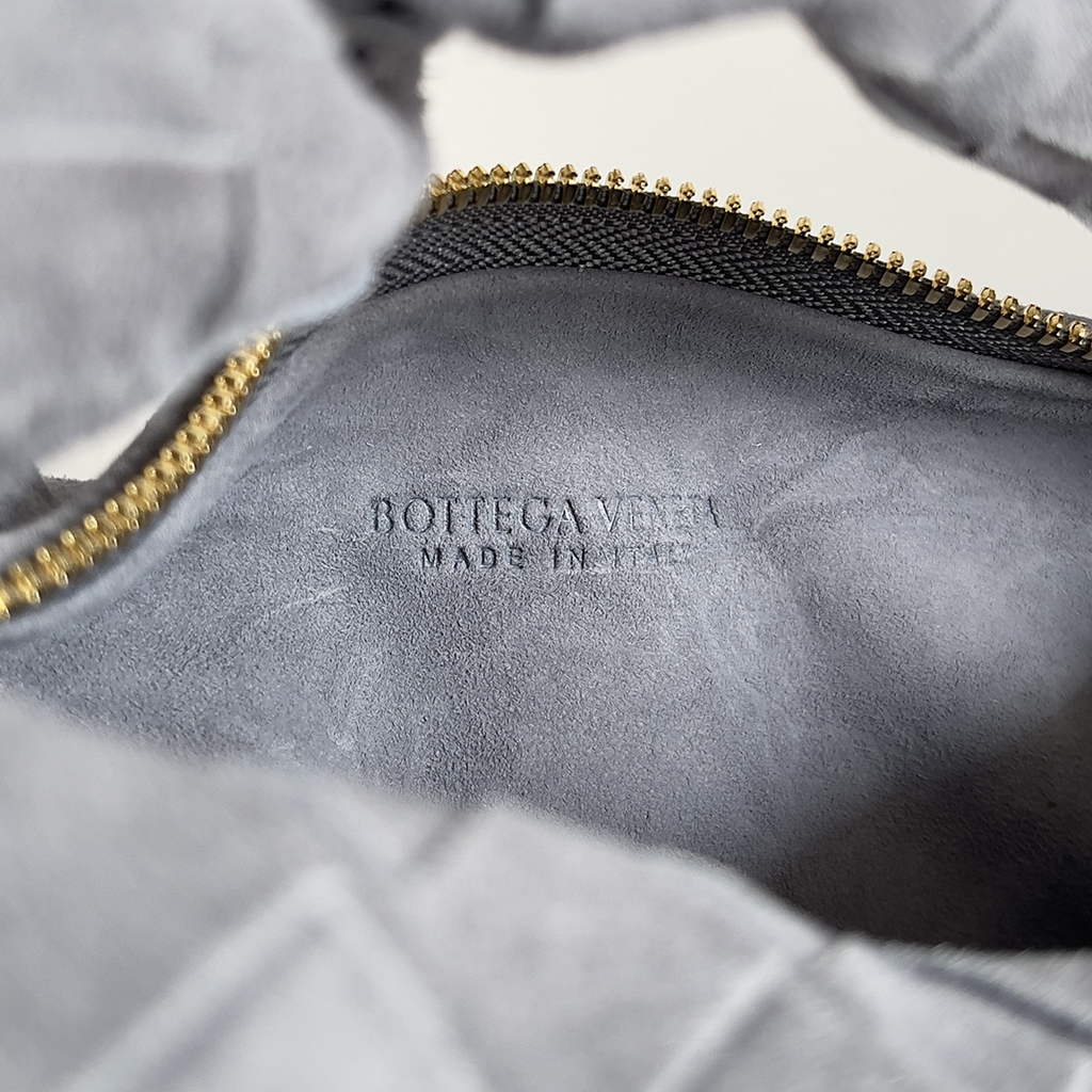 Bottega Veneta Mini Jodie top handle bag 651876 Suede Gray