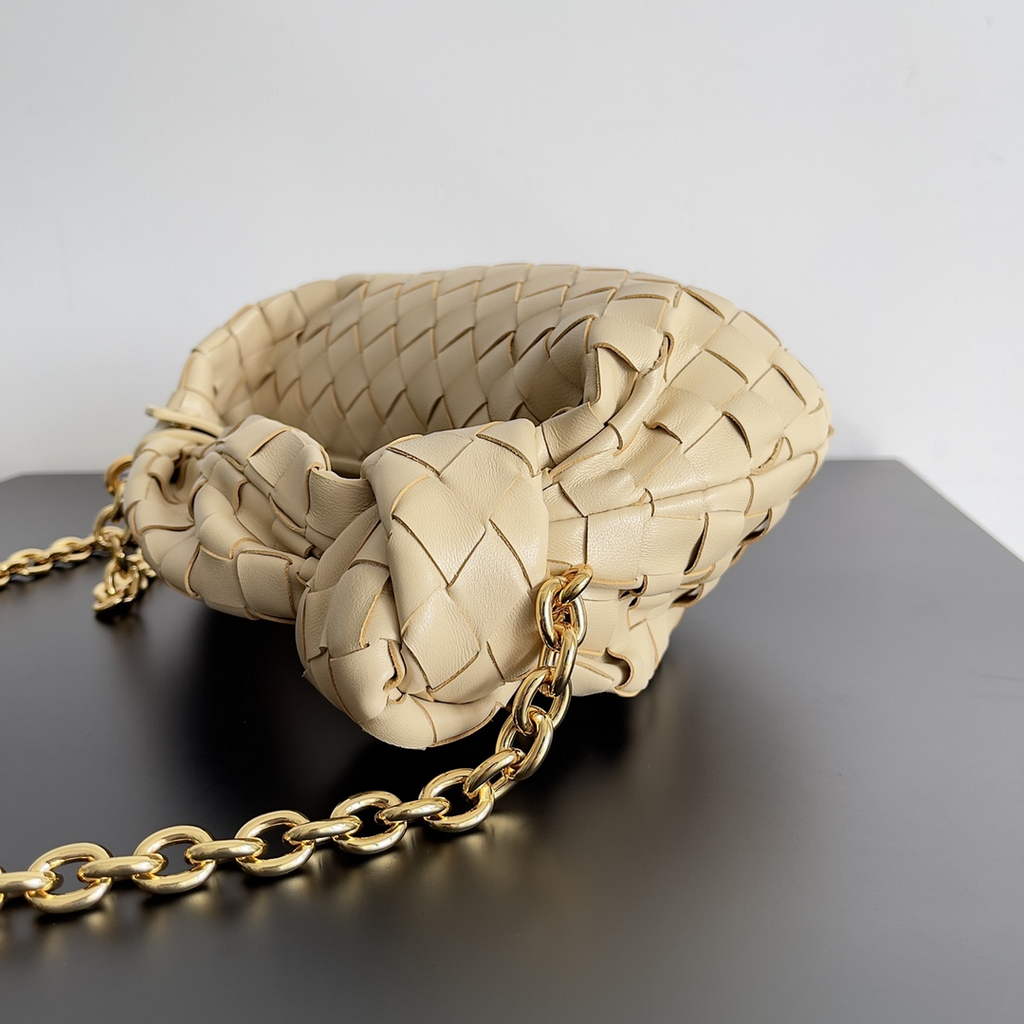 Bottega Veneta Mini Jodie top handle bag 709562 Calfskin Beige