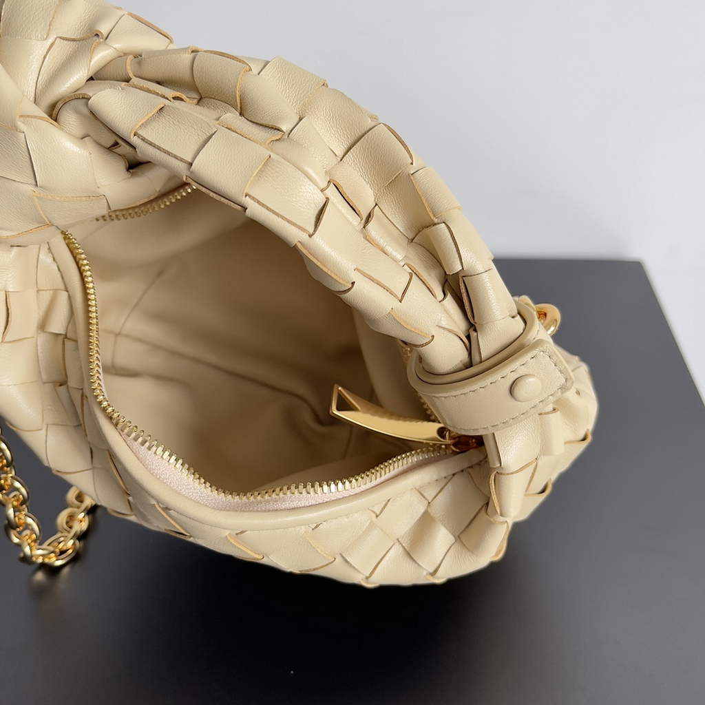 Bottega Veneta Mini Jodie top handle bag 709562 Calfskin Beige