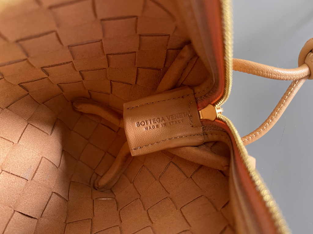 Bottega Veneta Mini Loop Camera Cross-Body Bag 680254 Apricot Lambskin