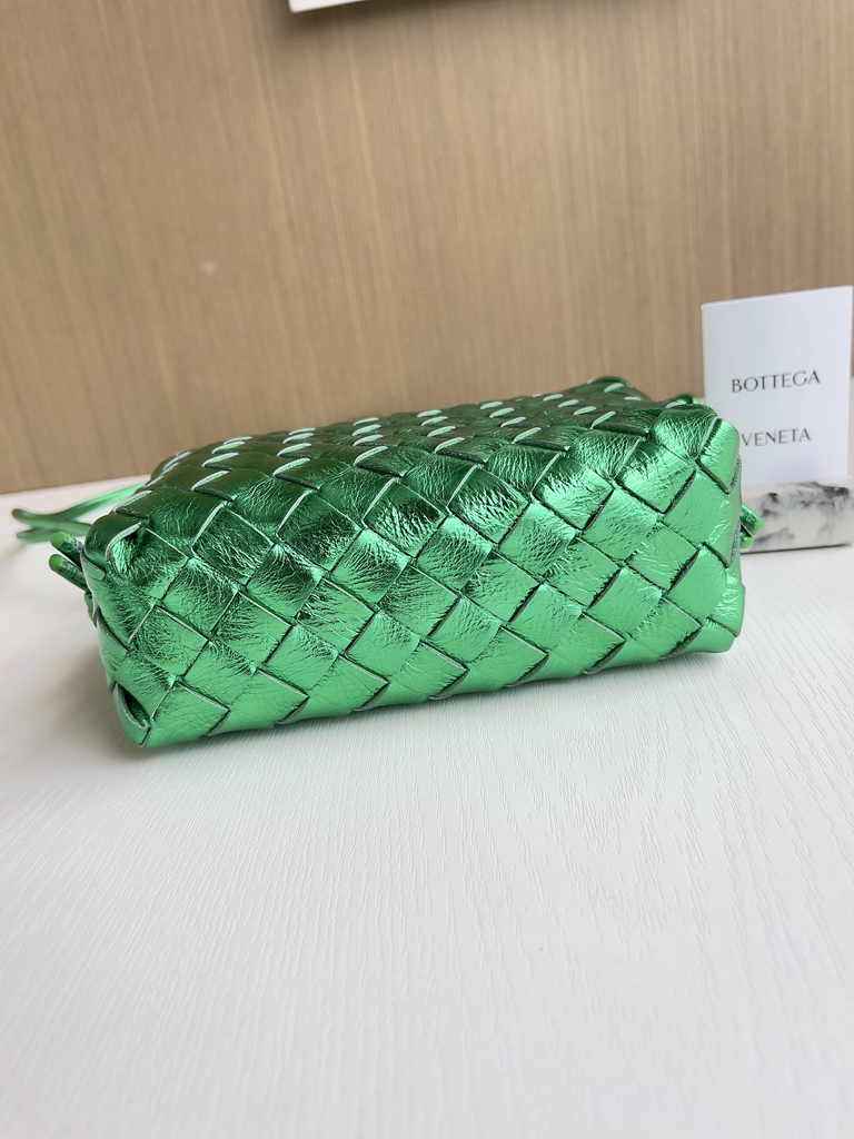 Bottega Veneta Mini Loop Camera Cross-Body Bag 680254 Green