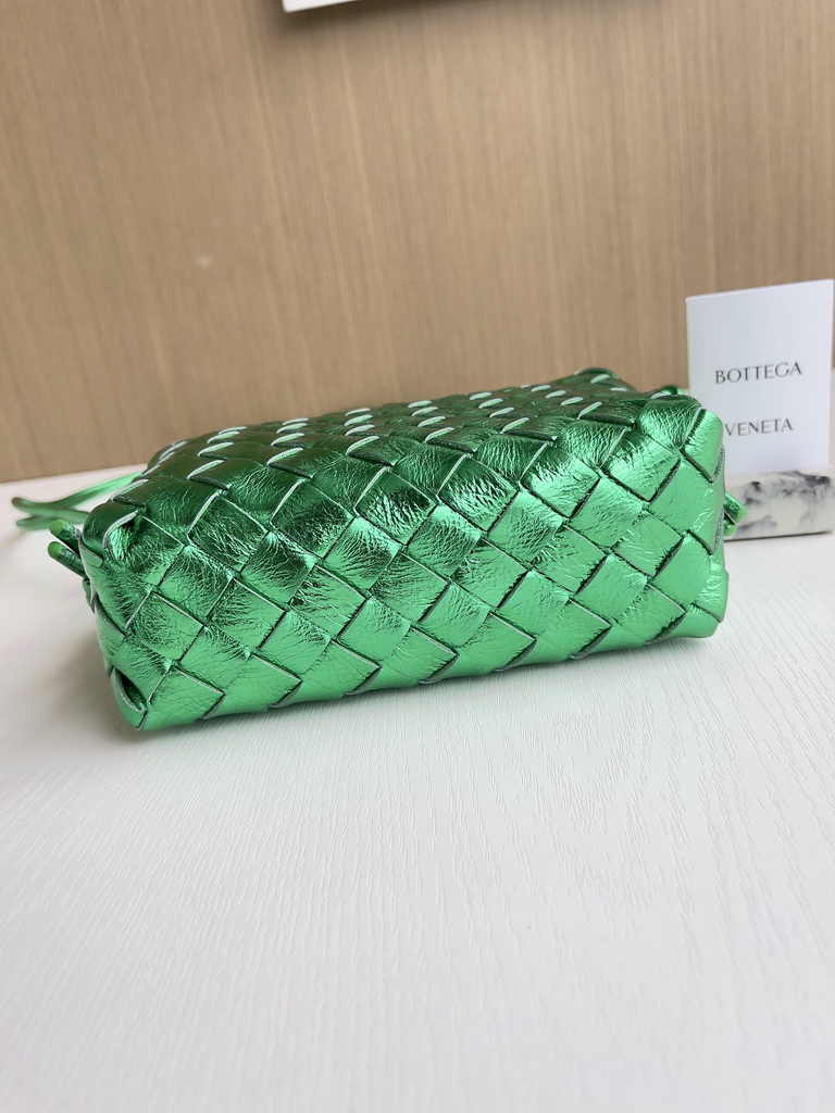 Bottega Veneta Mini Loop Camera Cross-Body Bag 680254 Green