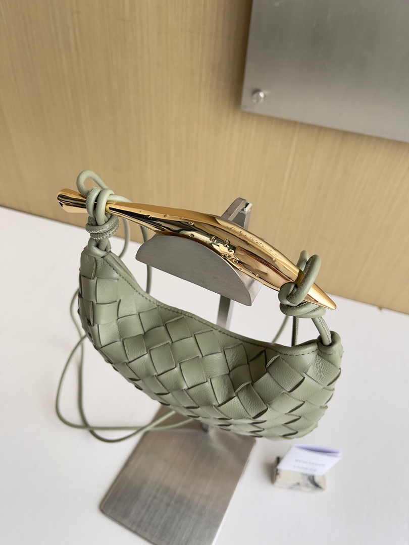 Bottega Veneta Mini Sardine 744267 Lambskin Light Green