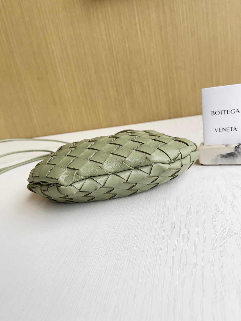Bottega Veneta Mini Sardine 744267 Lambskin Light Green