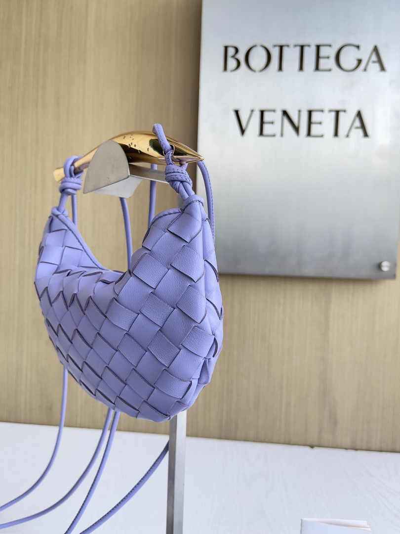 Bottega Veneta Mini Sardine 744267 Lambskin Purple