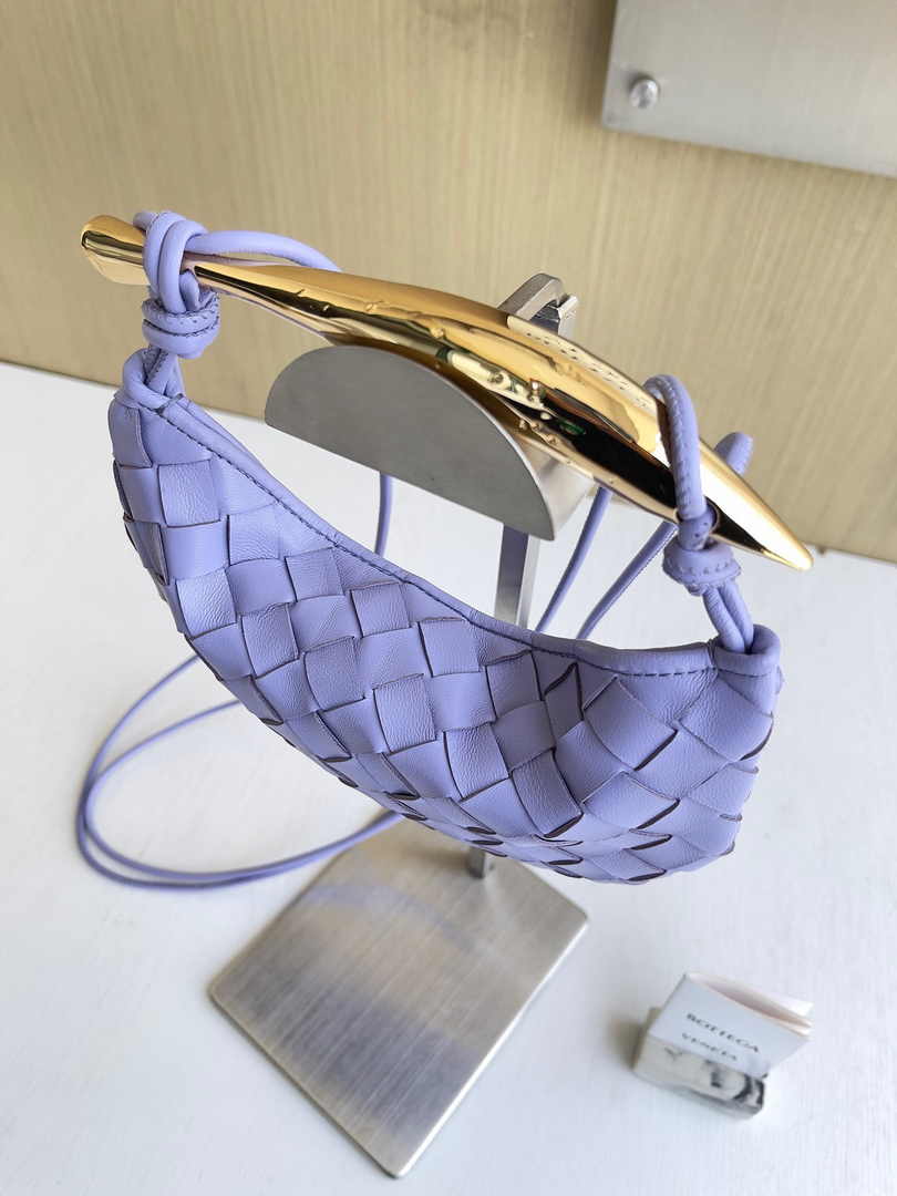 Bottega Veneta Mini Sardine 744267 Lambskin Purple