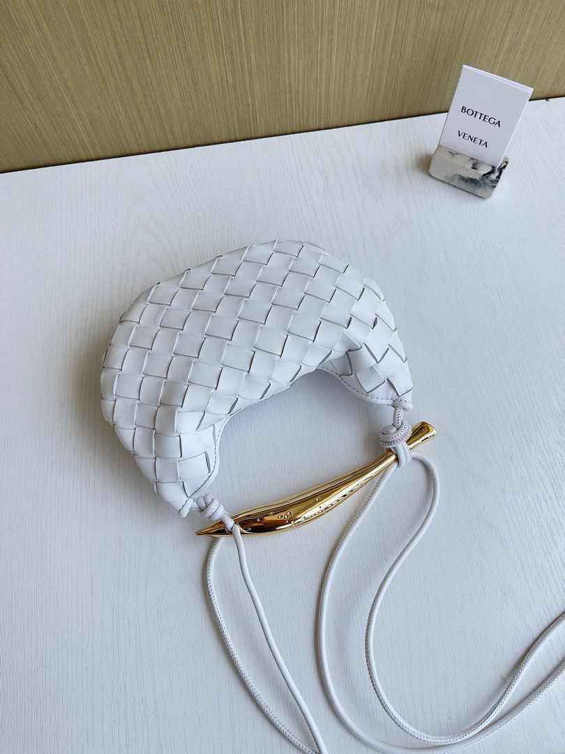 Bottega Veneta Mini Sardine 744267 Lambskin White
