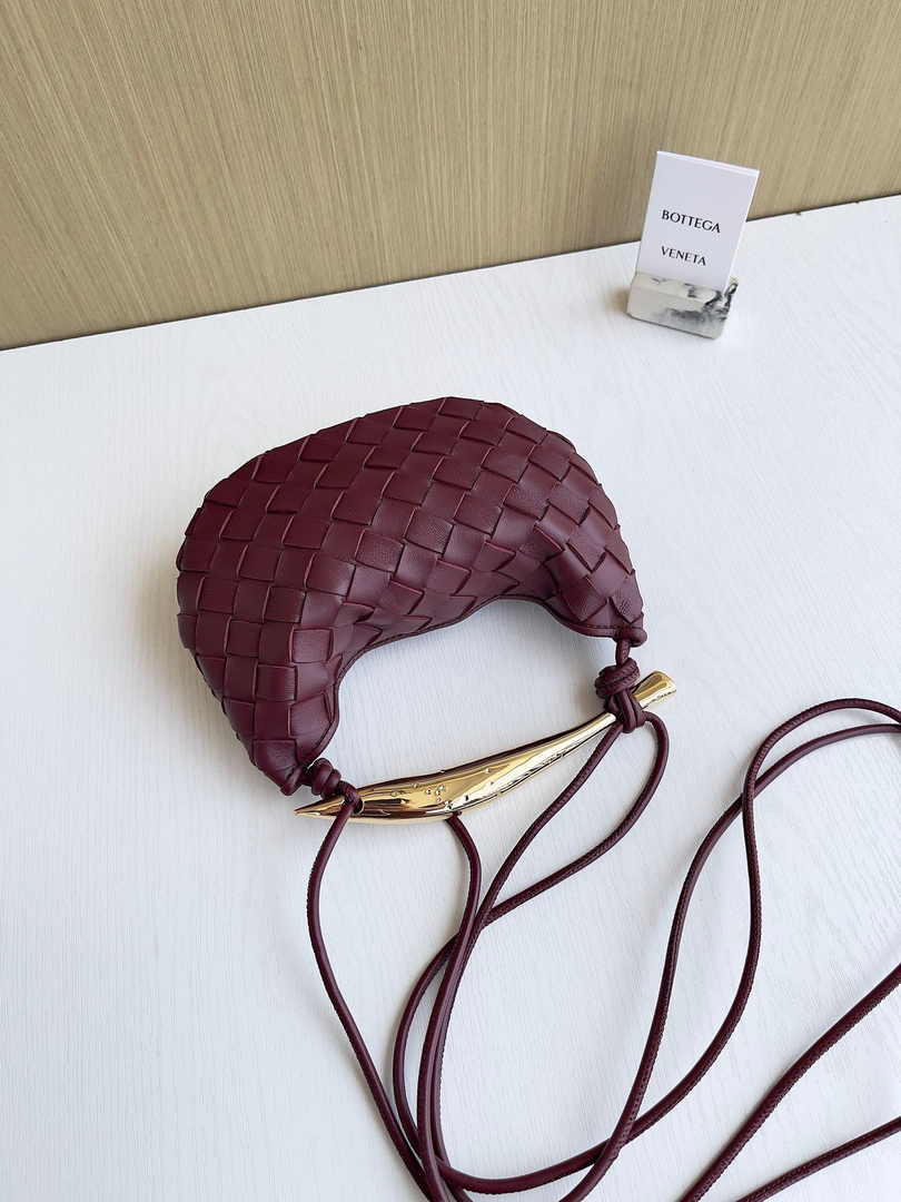 Bottega Veneta Mini Sardine 744267 Lambskin Wine Red