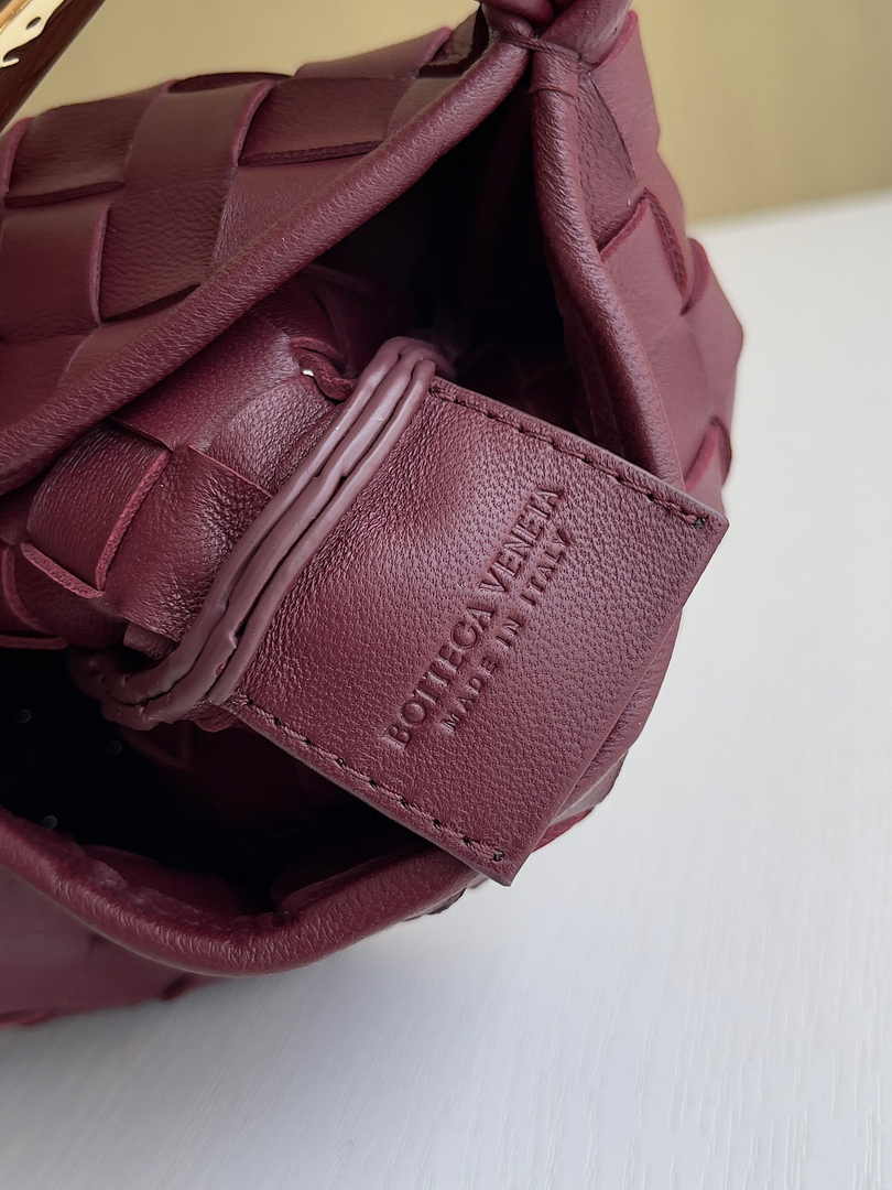 Bottega Veneta Mini Sardine 744267 Lambskin Wine Red