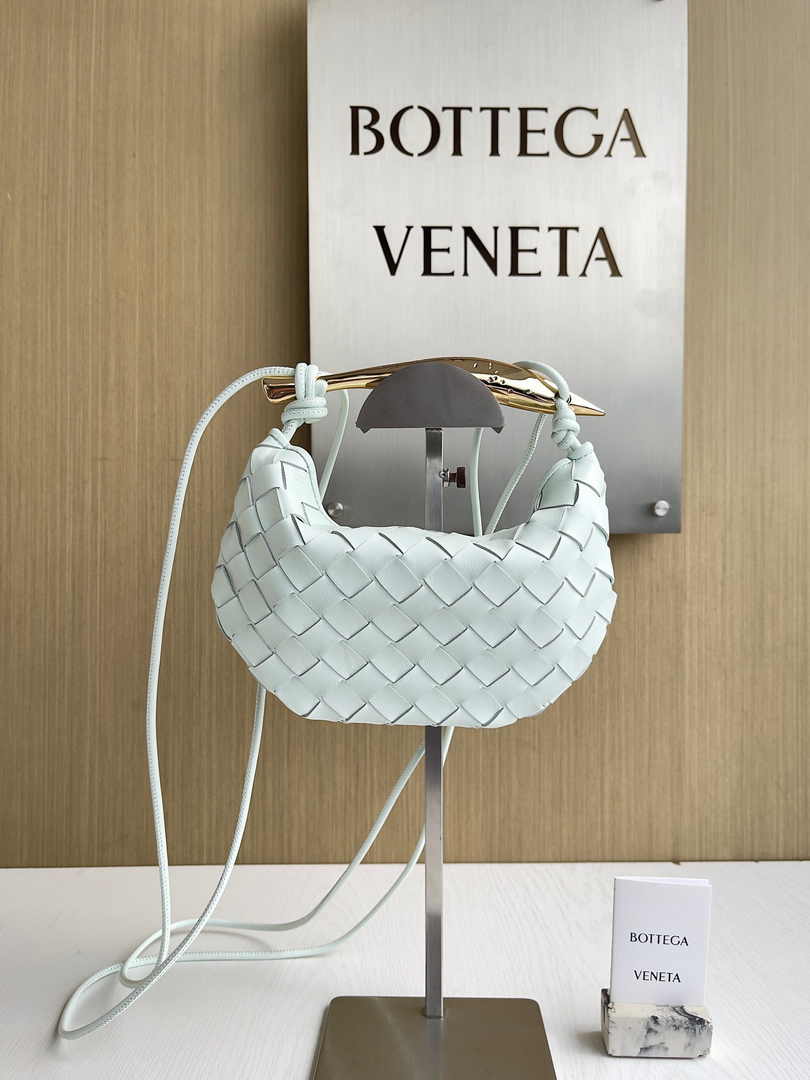 Bottega Veneta Mini Sardine 744267 Lambskin Light Blue