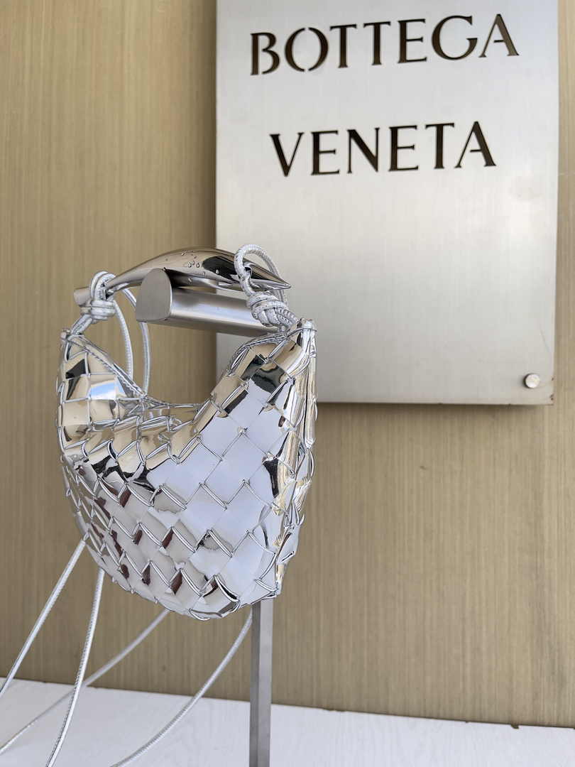 Bottega Veneta Mini Sardine 744267 Lambskin Silver