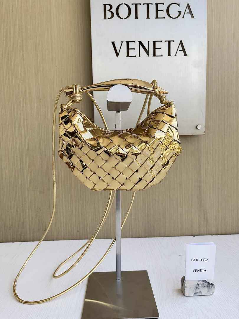 Bottega Veneta Mini Sardine 744267 Lambskin Gold