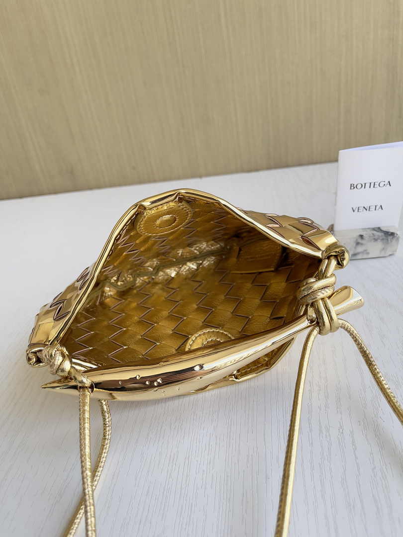 Bottega Veneta Mini Sardine 744267 Lambskin Gold