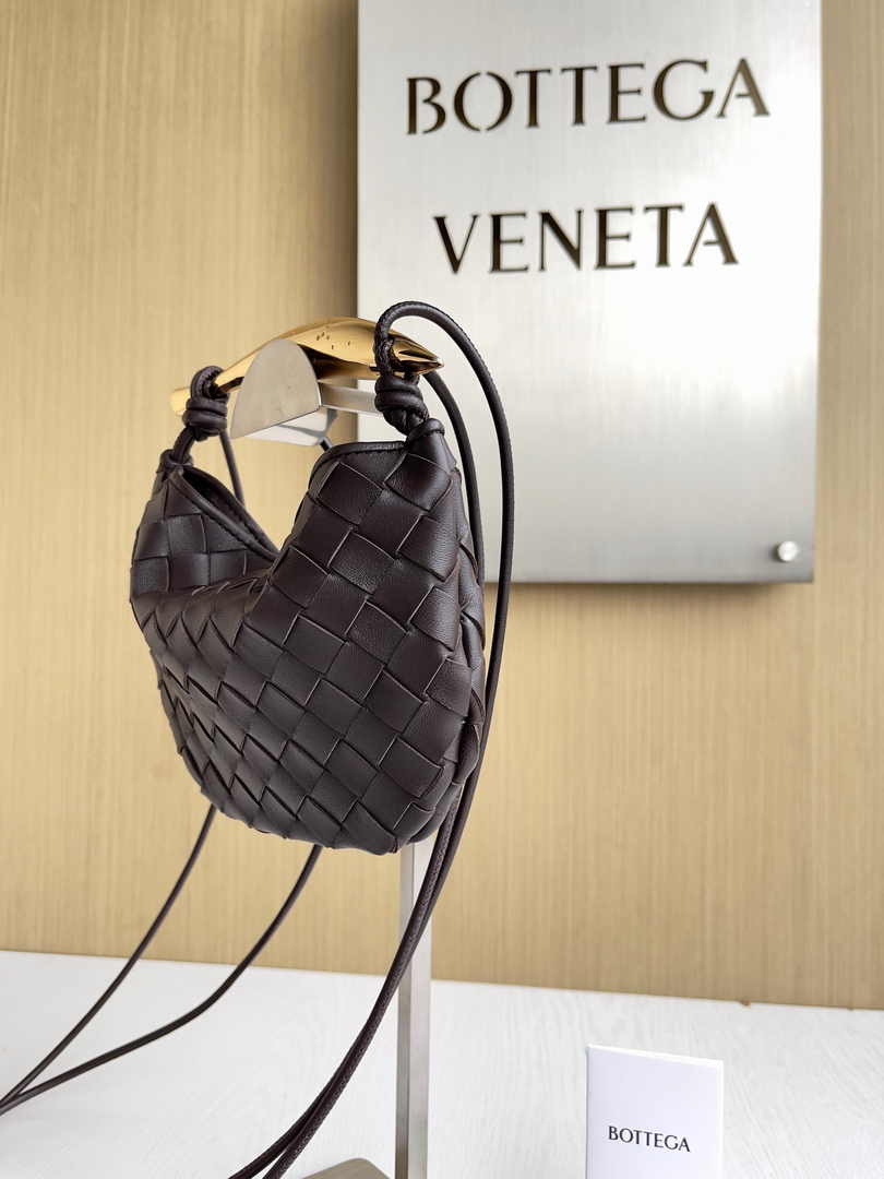 Bottega Veneta Mini Sardine 744267 Lambskin Coffee