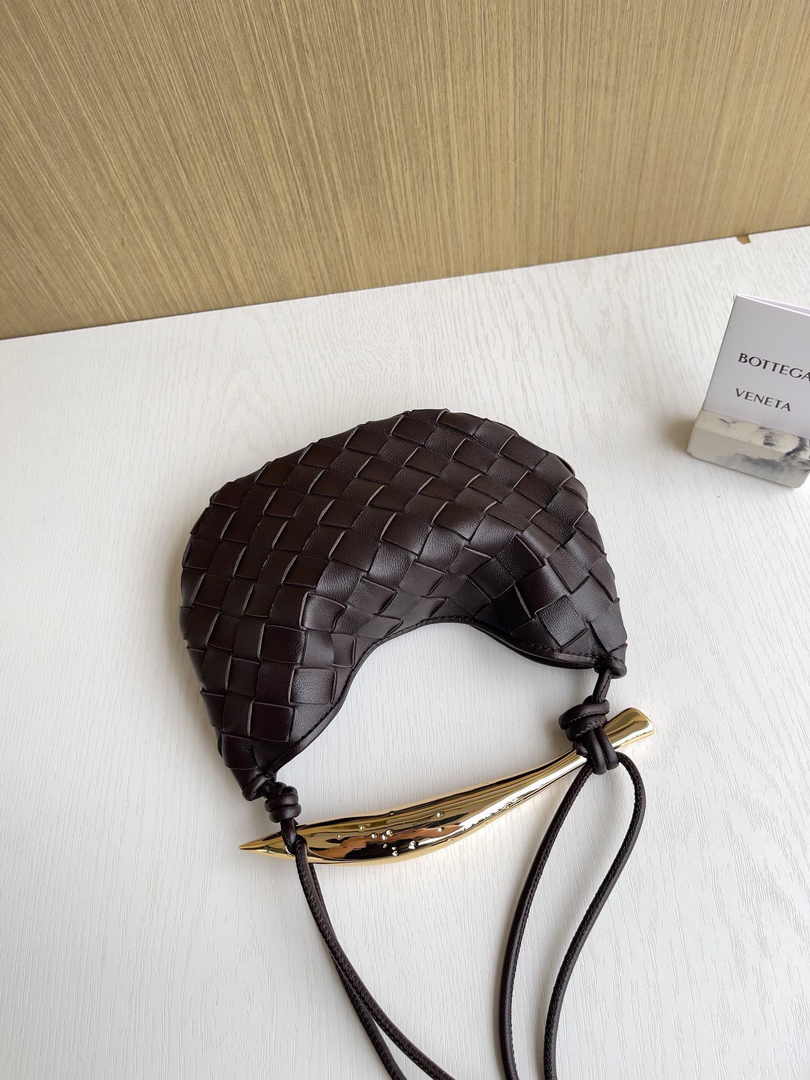 Bottega Veneta Mini Sardine 744267 Lambskin Coffee