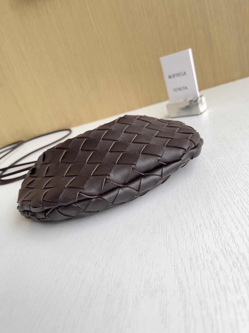 Bottega Veneta Mini Sardine 744267 Lambskin Coffee