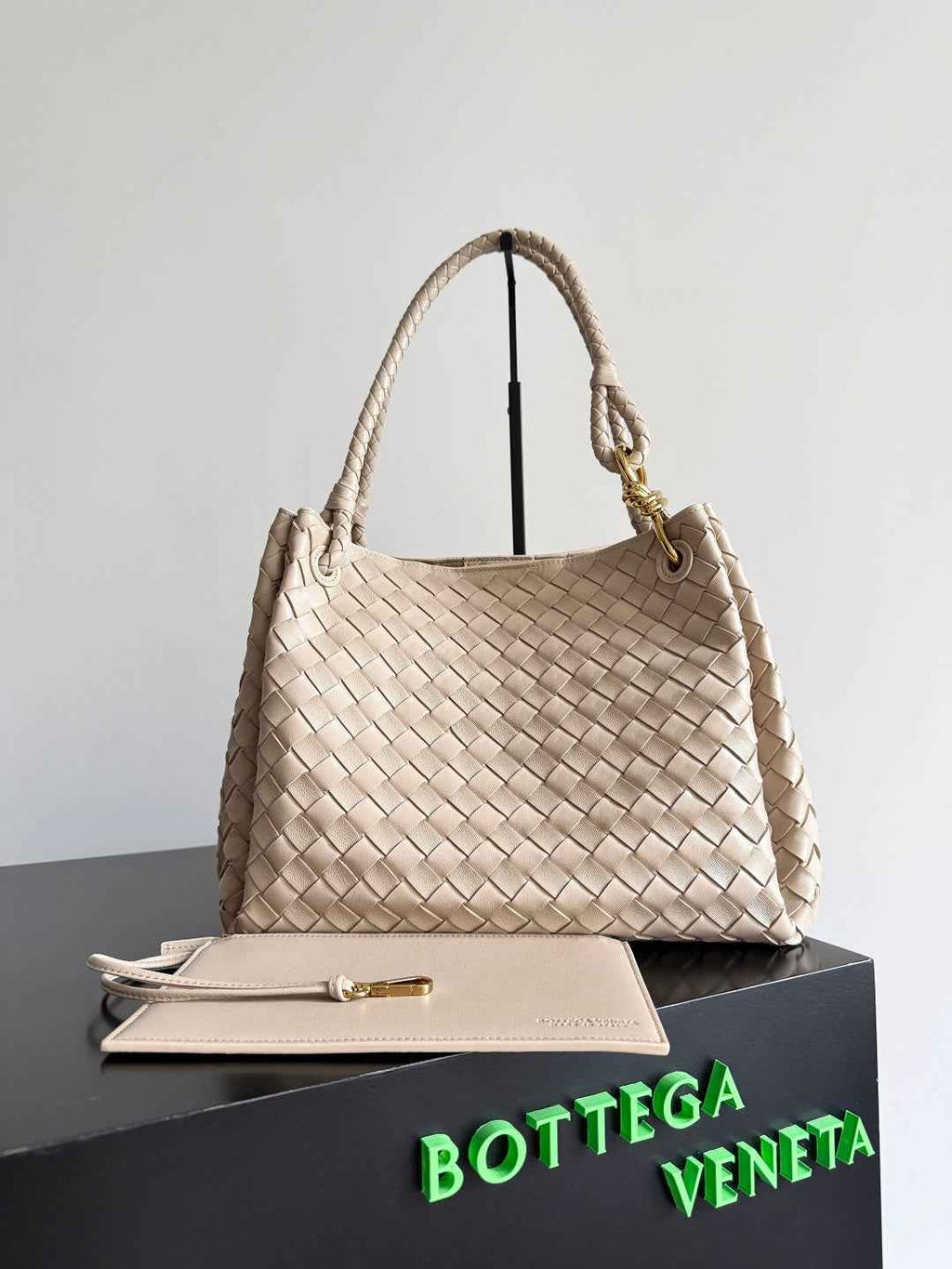 Bottega Veneta Parachute Large 796571 – Dark Beige Calfskin Leather Hobo Bag - Default Title - View 1