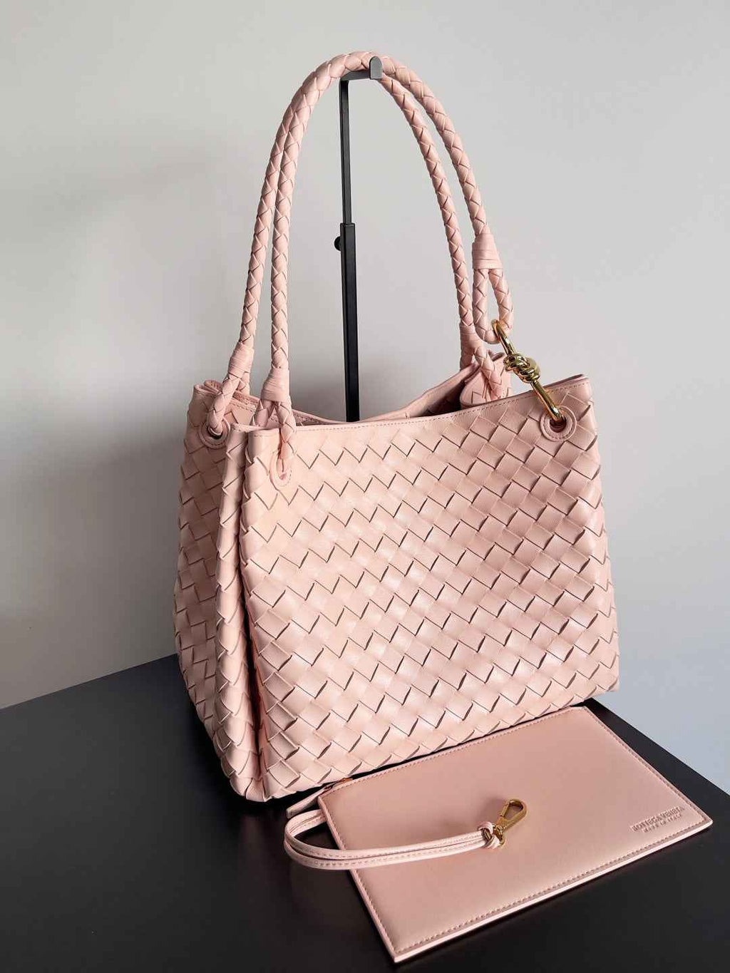 Bottega Veneta Parachute Large 796571 – Pink Calfskin Leather Hobo Bag - Default Title - View 2