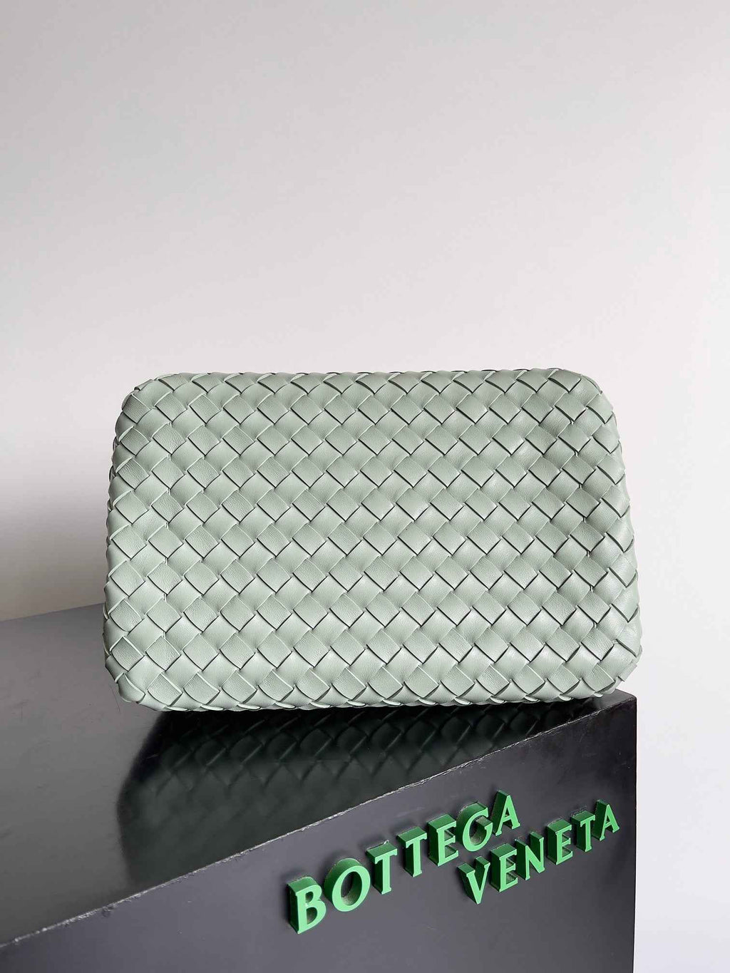 Bottega Veneta Parachute Large 796571 – Light Green Leather - Default Title - View 3