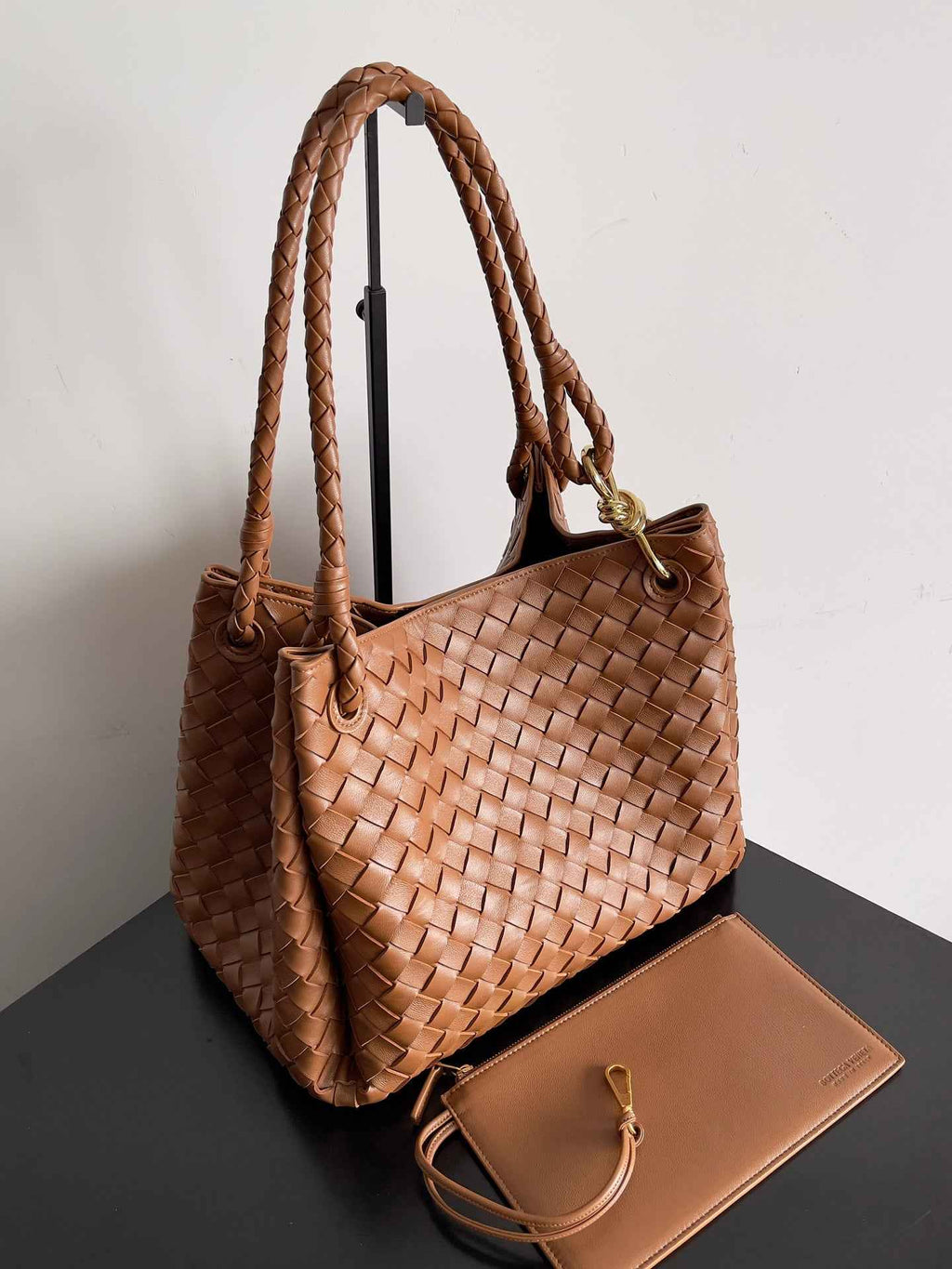Bottega Veneta Parachute Large 796571 – Brown Leather Hobo Bag - Default Title - View 2