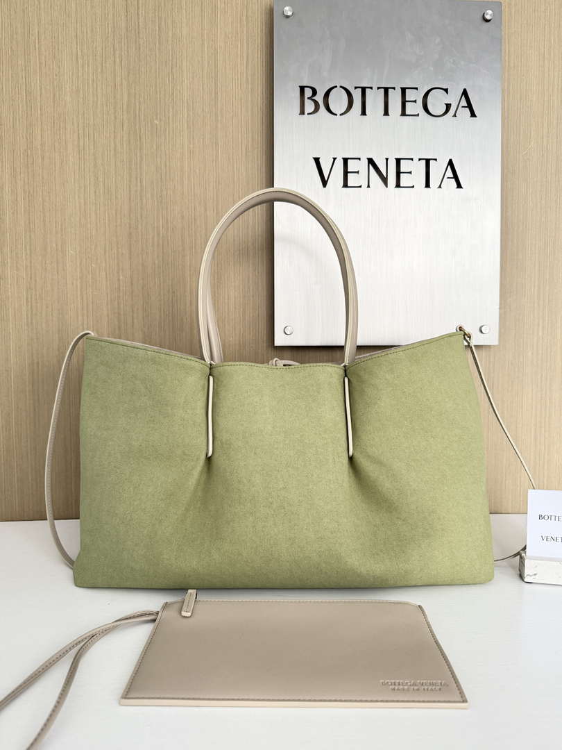 Bottega Veneta Pinacoteca Bag 817166 Apricot calfskin