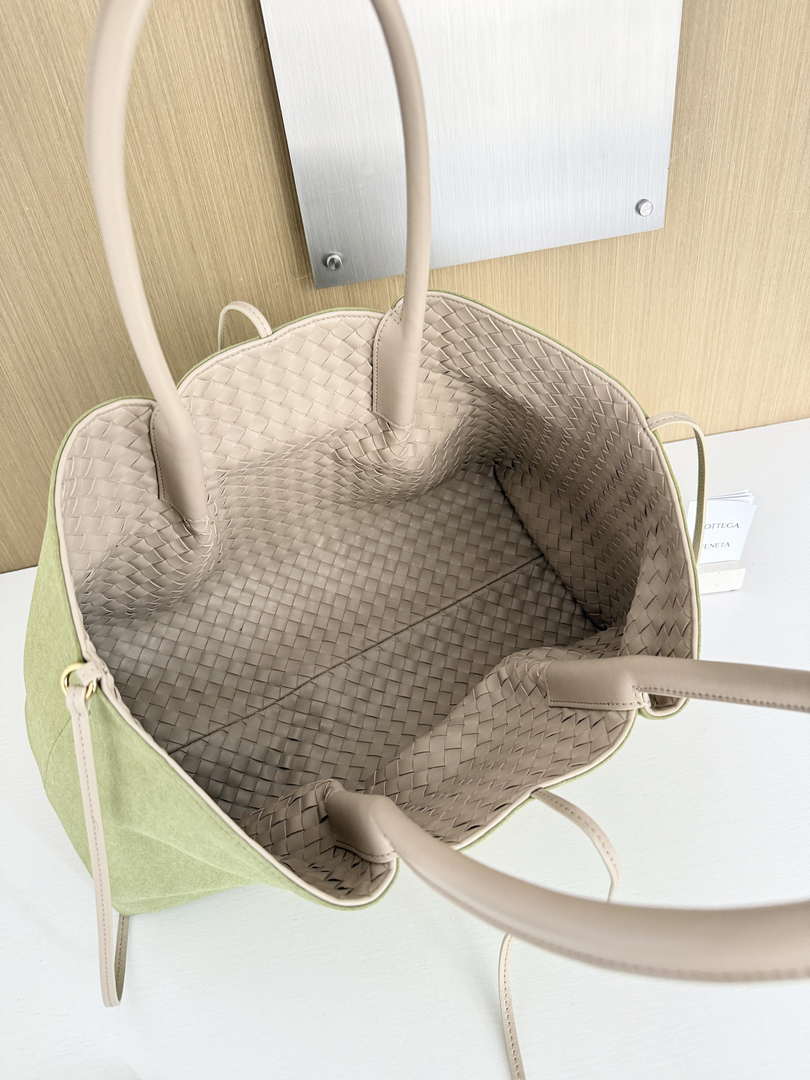 Bottega Veneta Pinacoteca Bag 817166 Apricot calfskin