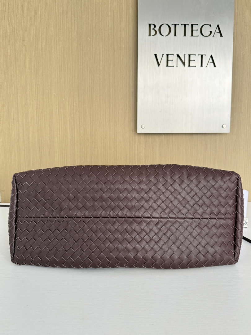 Bottega Veneta Pinacoteca Bag 817166 Brown Blue calfskin