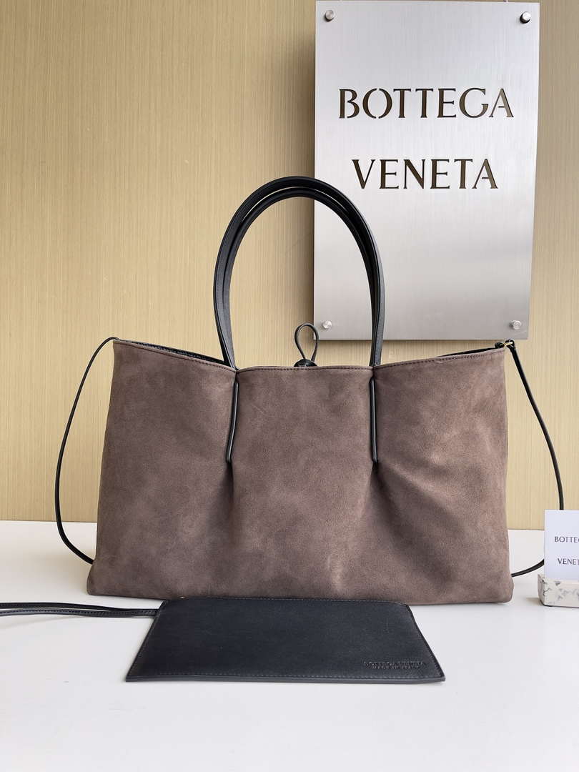 Bottega Veneta Pinacoteca Bag 817166 Black calfskin