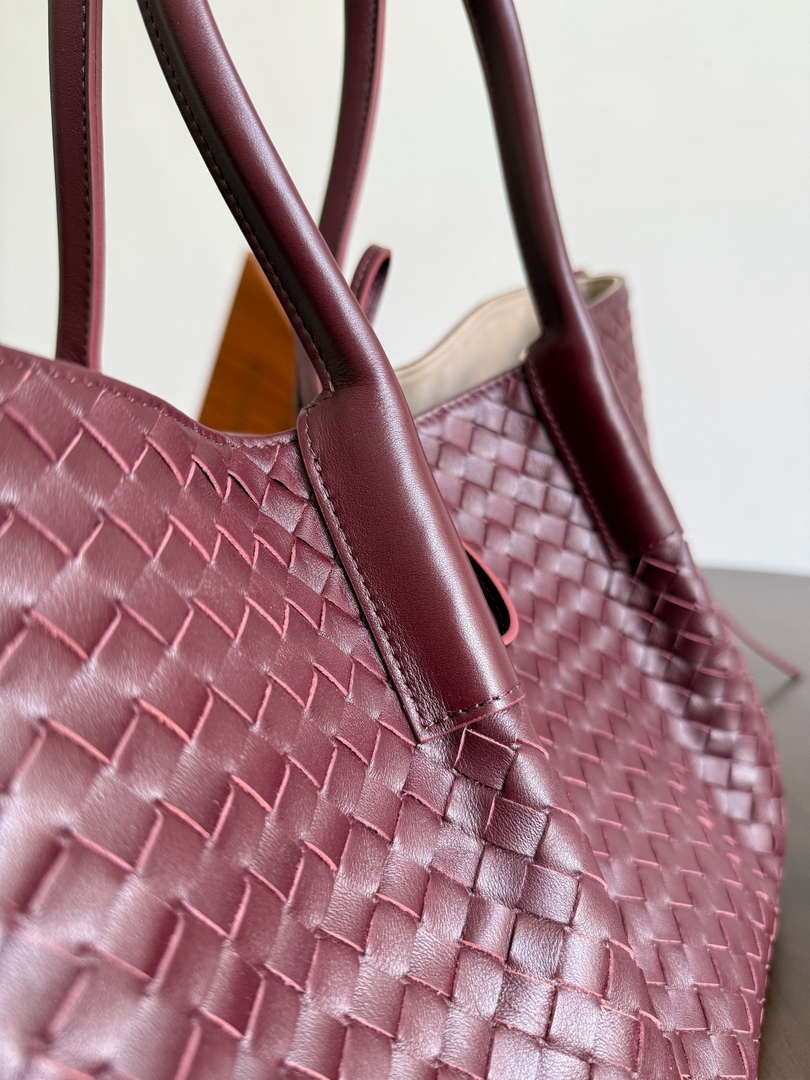 Bottega Veneta Pinacoteca Bag 817166 Wine Red Brown calfskin