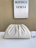 Bottega Veneta Pouch 576227 Calfskin In Beige
