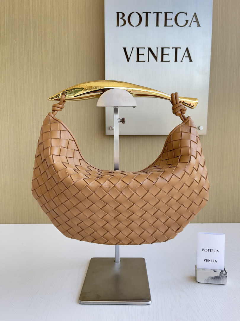 Bottega Veneta Sardine 716082 Lambskin Brown