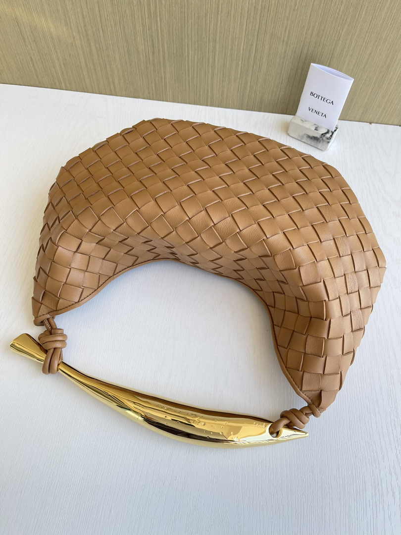 Bottega Veneta Sardine 716082 Lambskin Brown