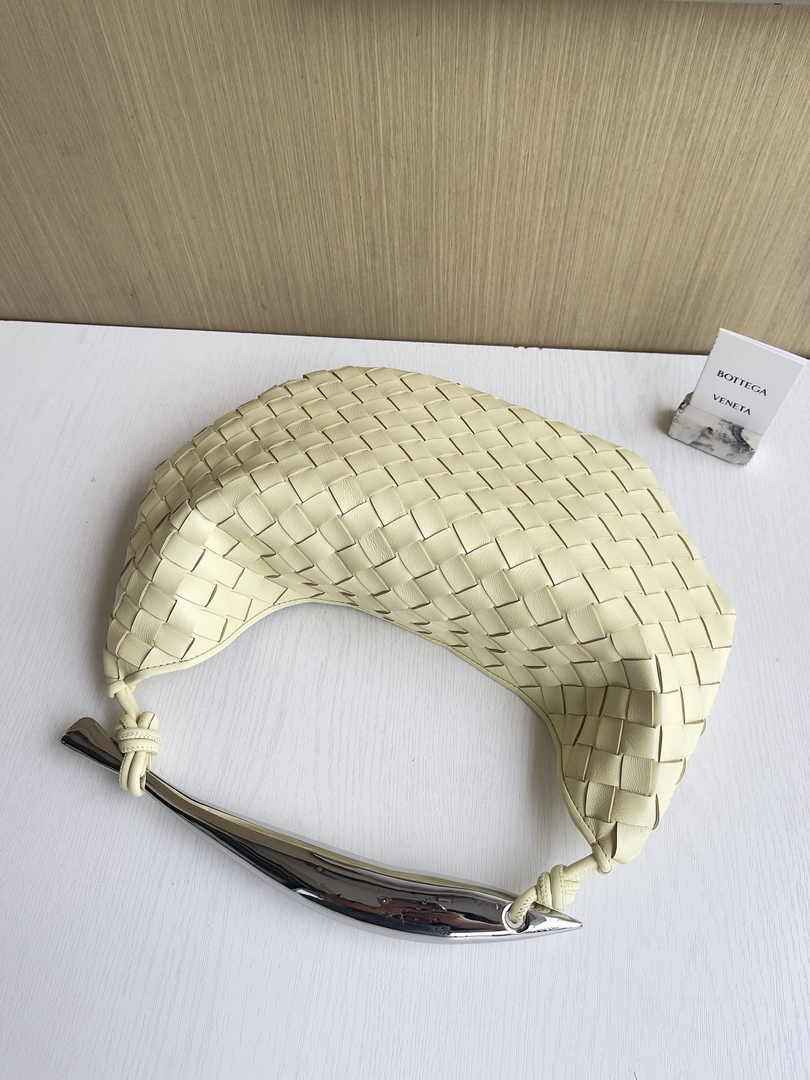 Bottega Veneta Sardine 716082 Lambskin Yellow