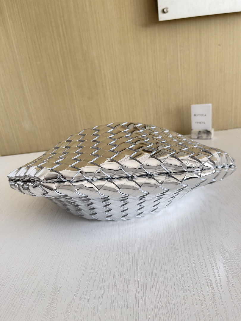Bottega Veneta Sardine 716082 Lambskin Silver