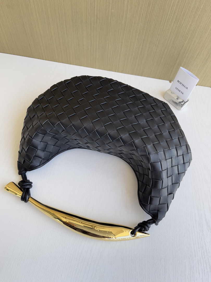 Bottega Veneta Sardine 716082 Lambskin Black