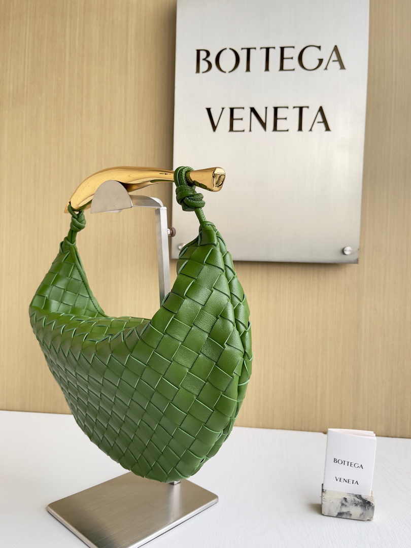Bottega Veneta Sardine 716082 Green Lambskin